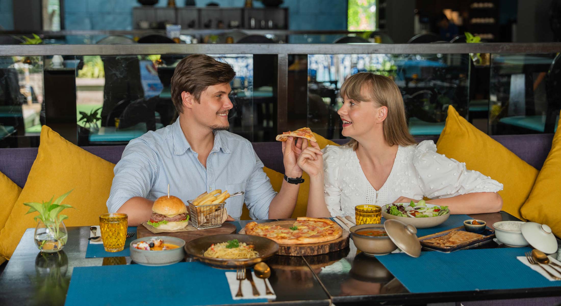 Kata Beach Restaurants | En Vogue Restaurant | Novotel Kata