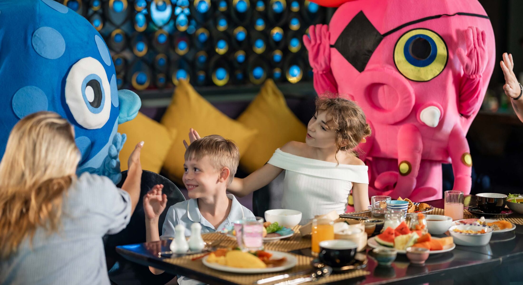 Kata Beach Restaurants | En Vogue Restaurant | Novotel Kata