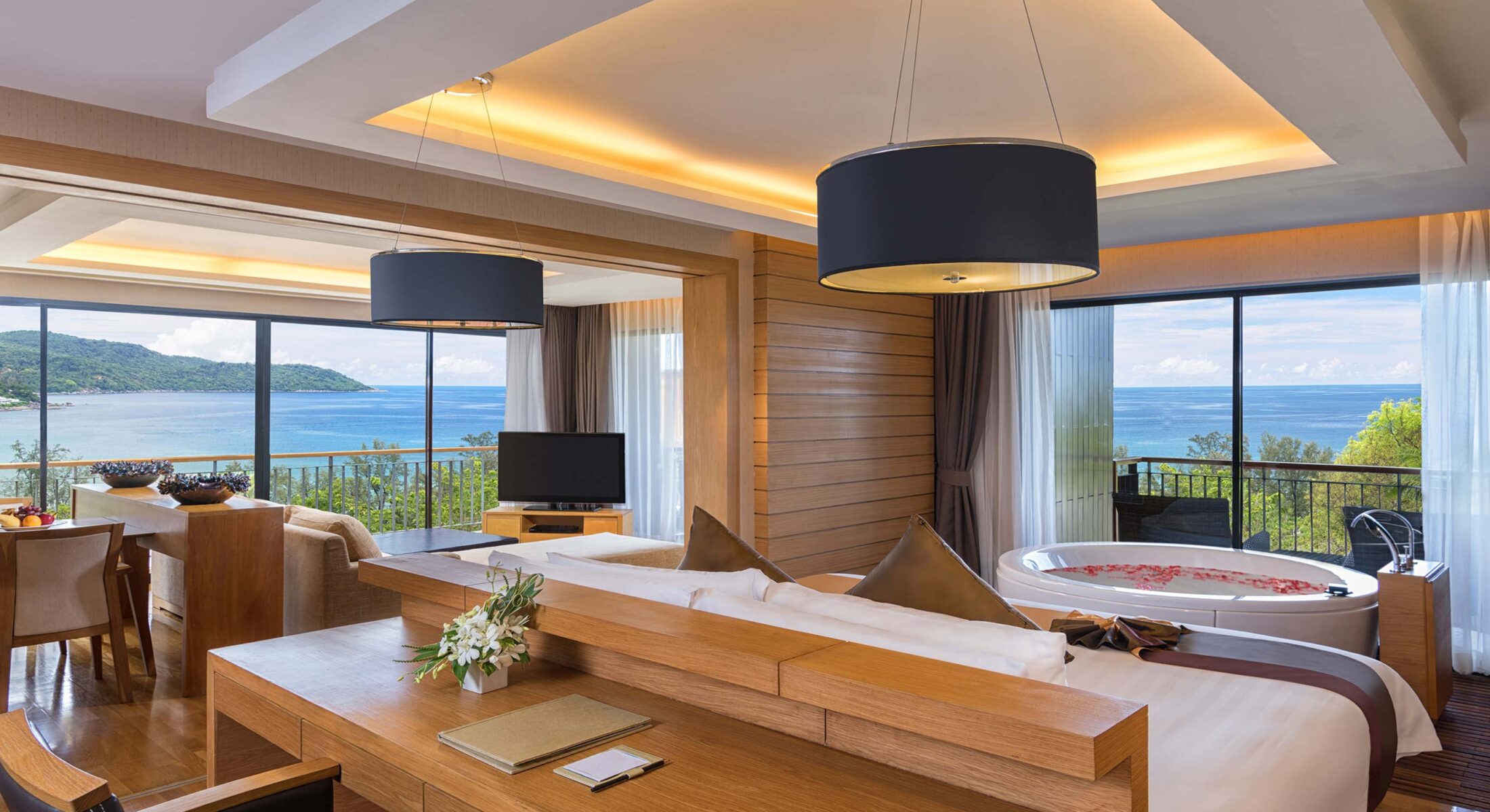 Family Hotels in Phuket - Novotel Phuket Kata Avista Resort and Spa